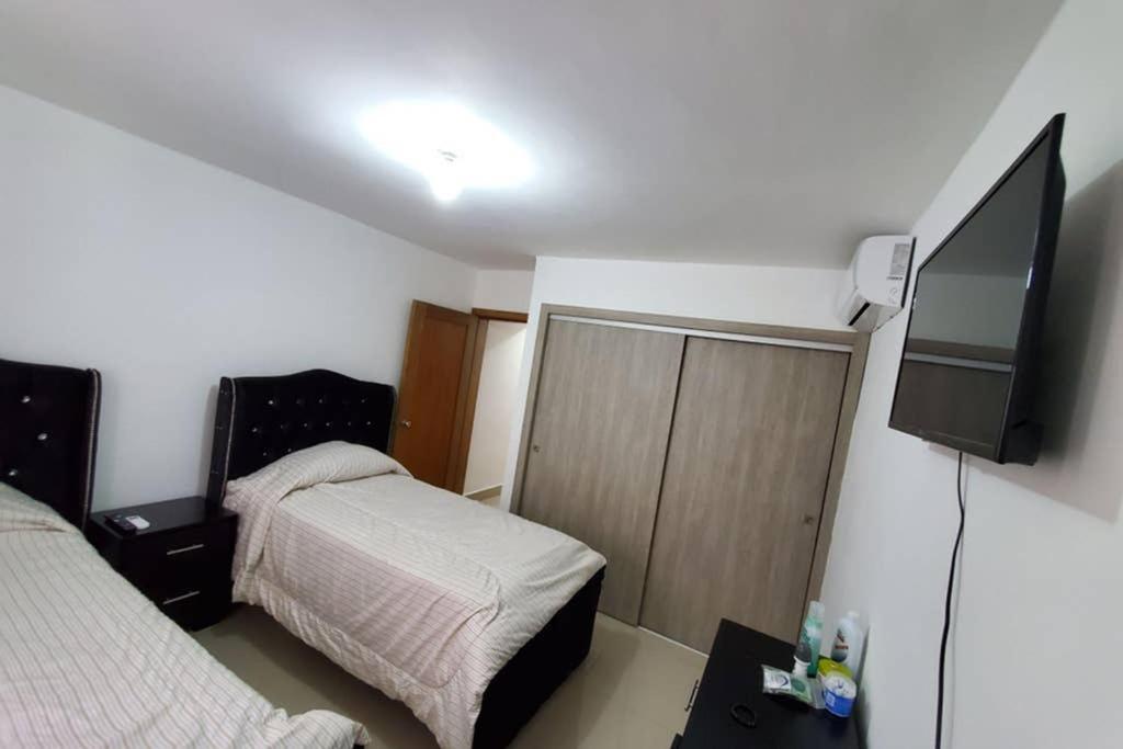 פוארטו פלטה Hanly Roger'S Brand New Place מראה חיצוני תמונה
